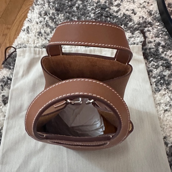 AUTHENTIC BNWT Hermès In-The-Loop 18 – Gold Clemence Leather - Picture 15 of 17